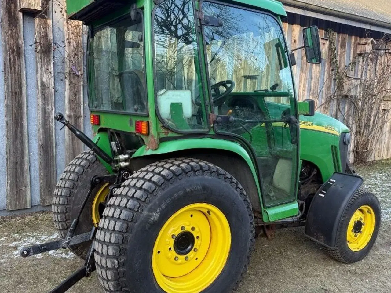 Billede 3 - John Deere 3520 007 med Stensballe frontlift