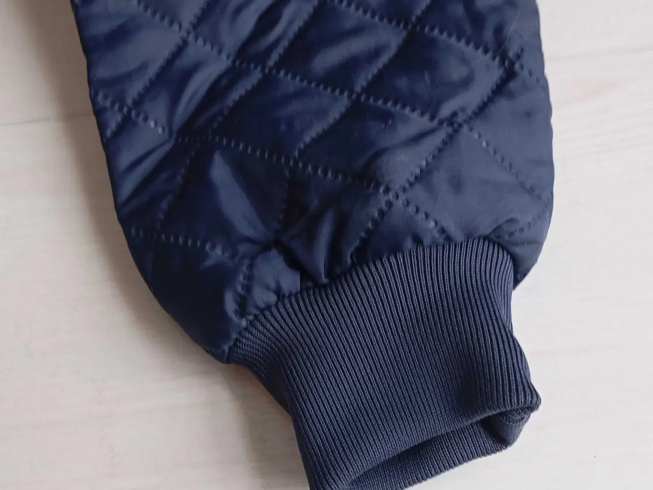 Billede 3 - Termojakke herre / dame str. L