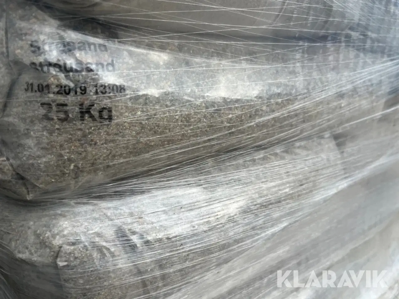 Billede 4 - Strøsand 25 kg sække 40 sække