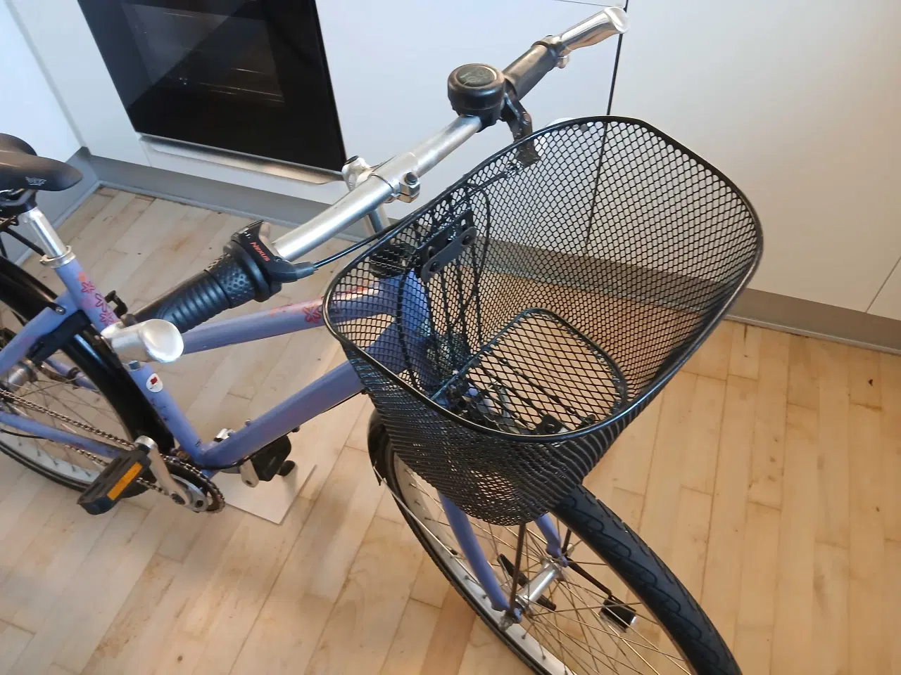 Billede 4 - Fin pigecykel sælges. 