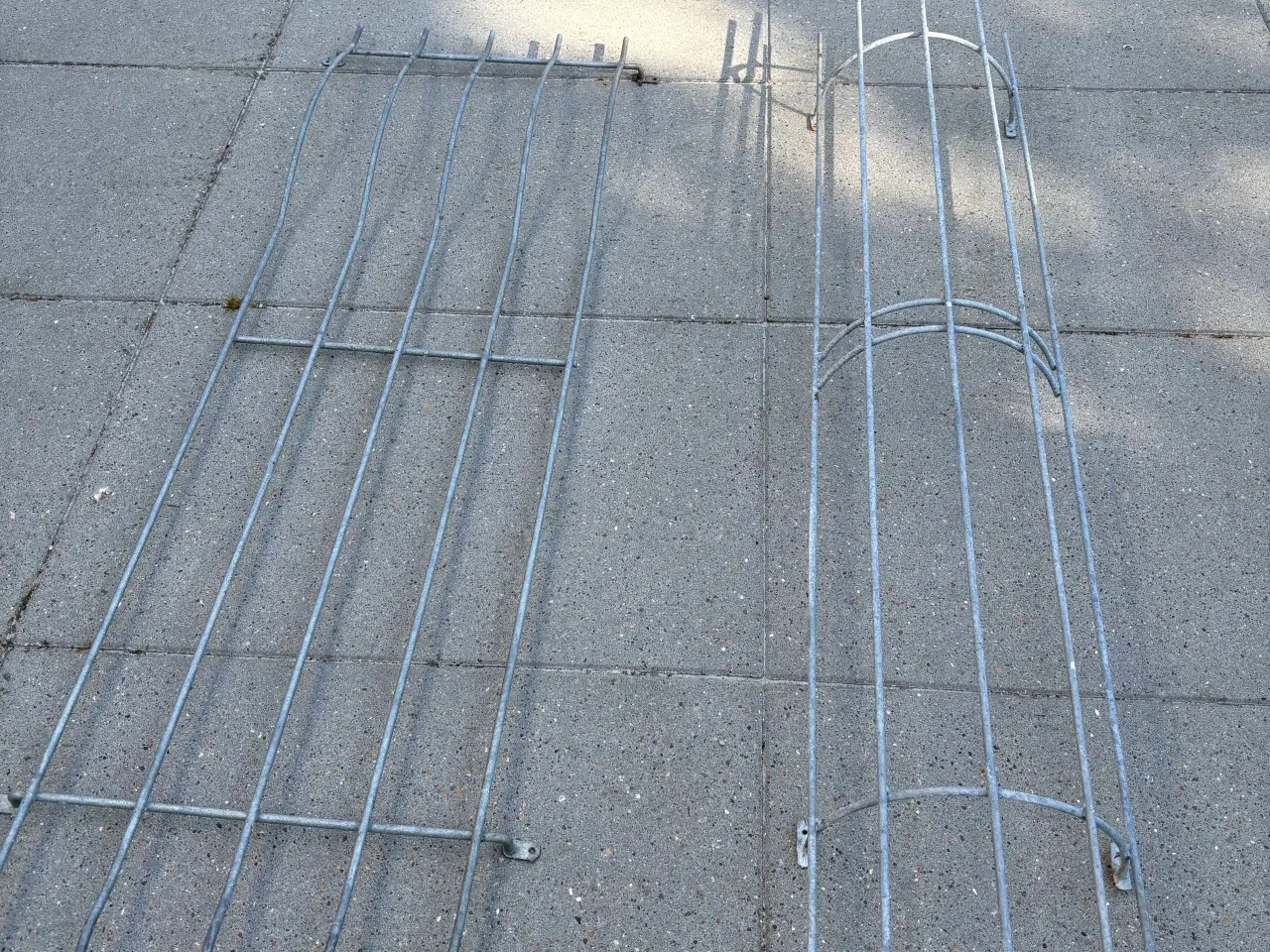 Billede 1 - 2 x Espalier til mur, gitter
