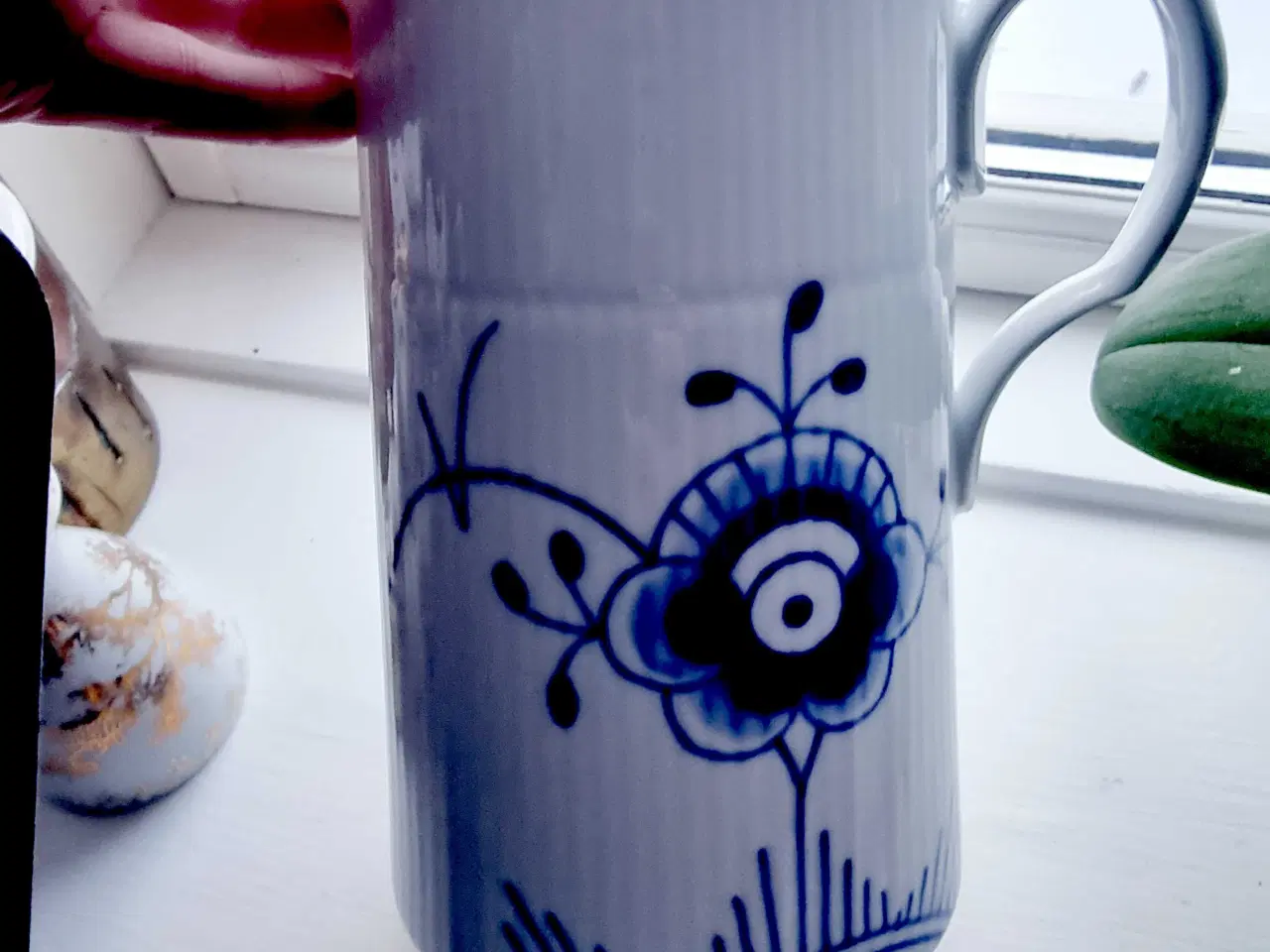 Billede 2 - Royal copenhagen 1.6L mega blå kande 