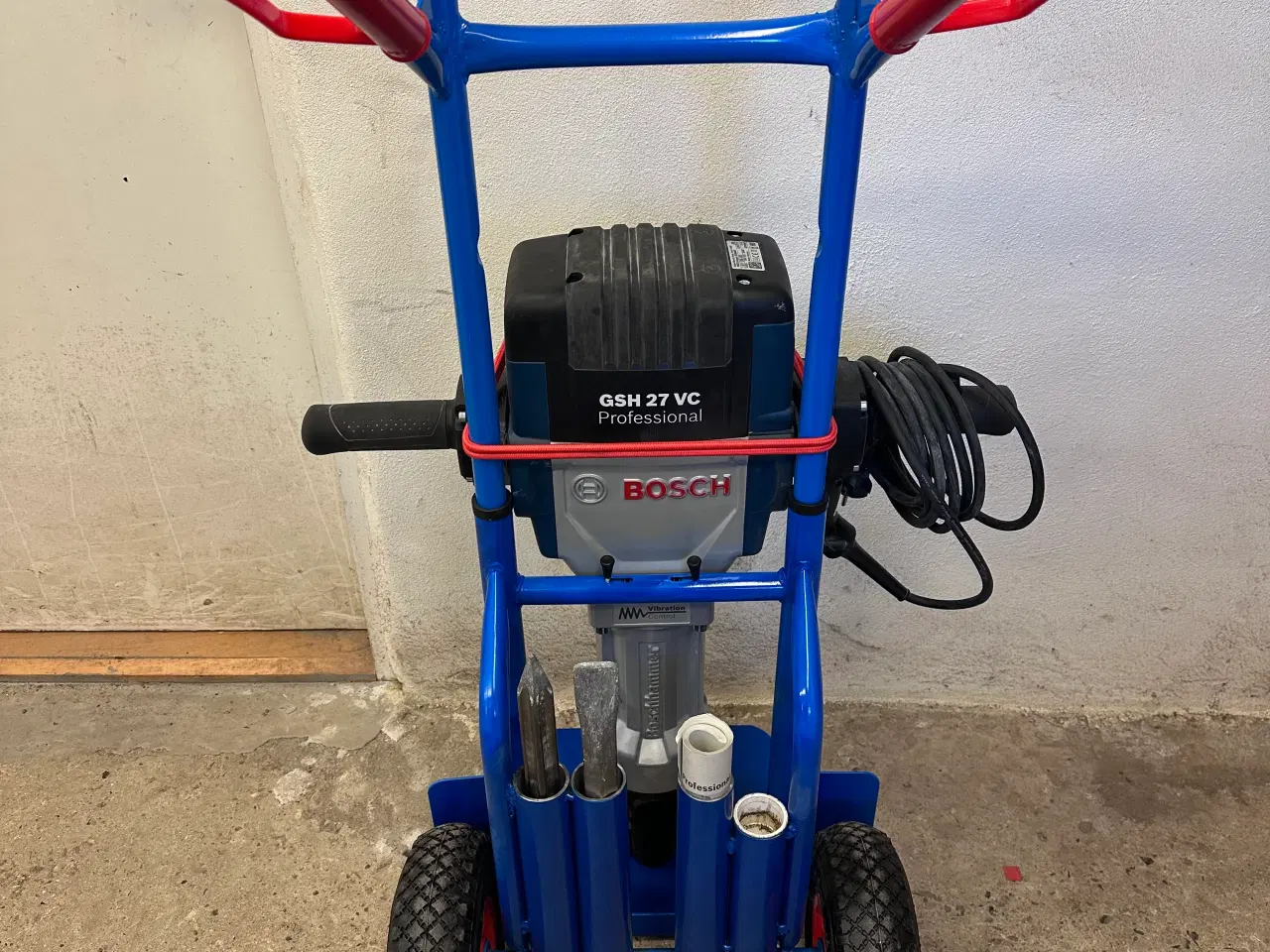 Billede 2 - Professional nedbrydningshammer Bosch GSH 27 VC ud