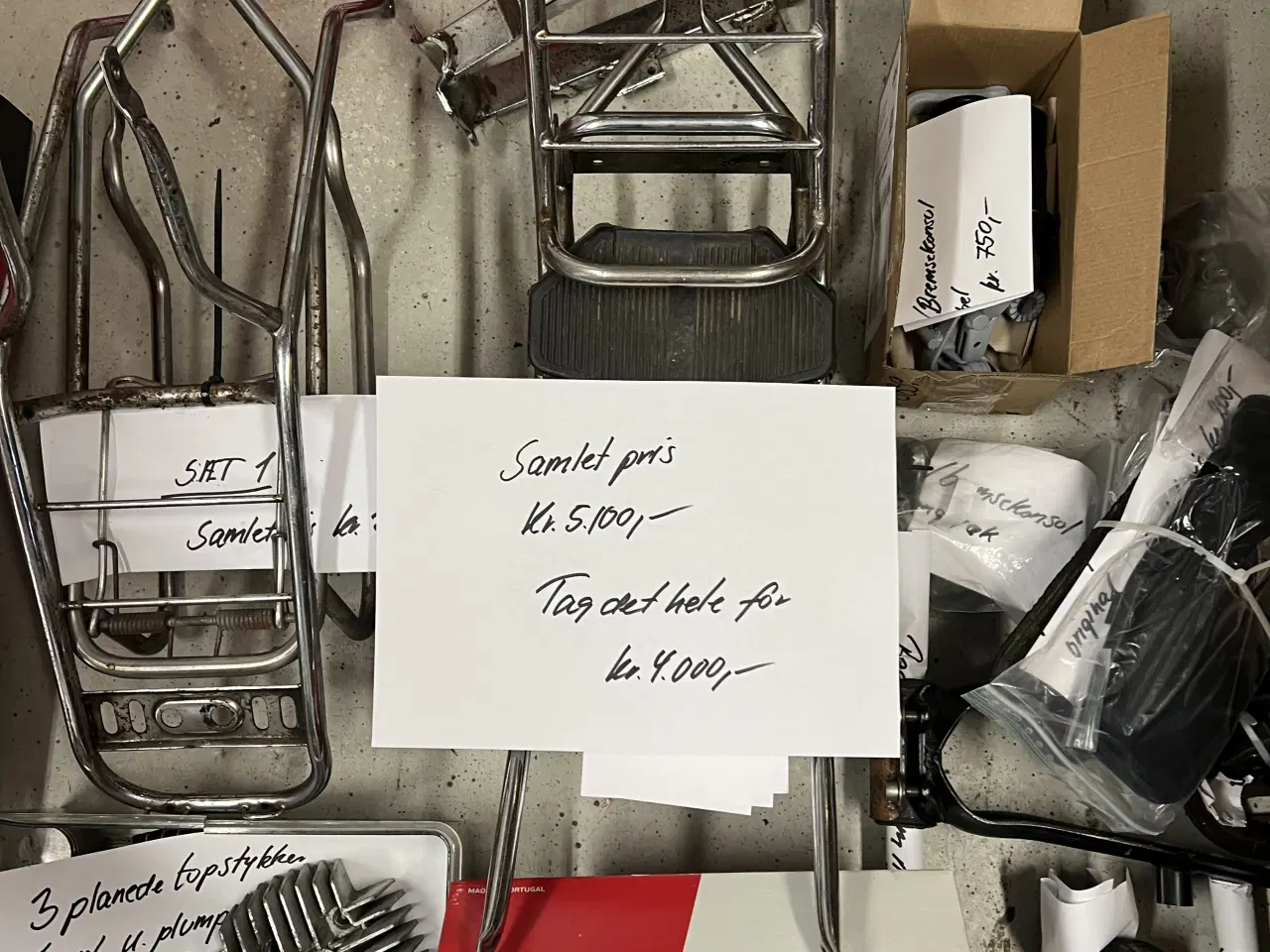 Billede 1 - Et lot Puch Maxi reservedele sælges – samlet pakke