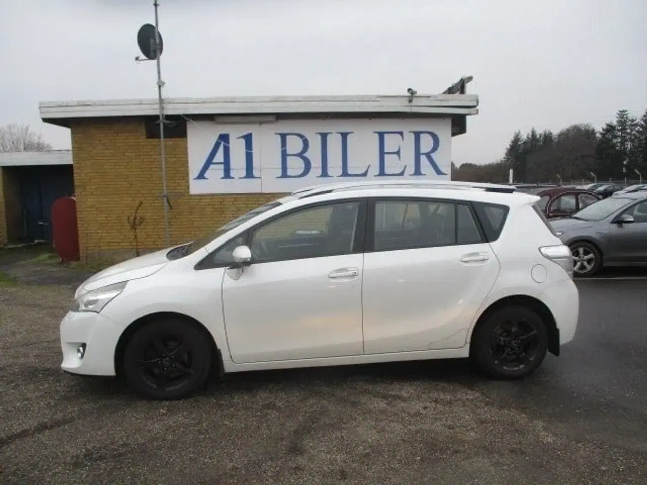 Billede 1 - Toyota Verso 1,6 VVT-i T2 Touch 7prs