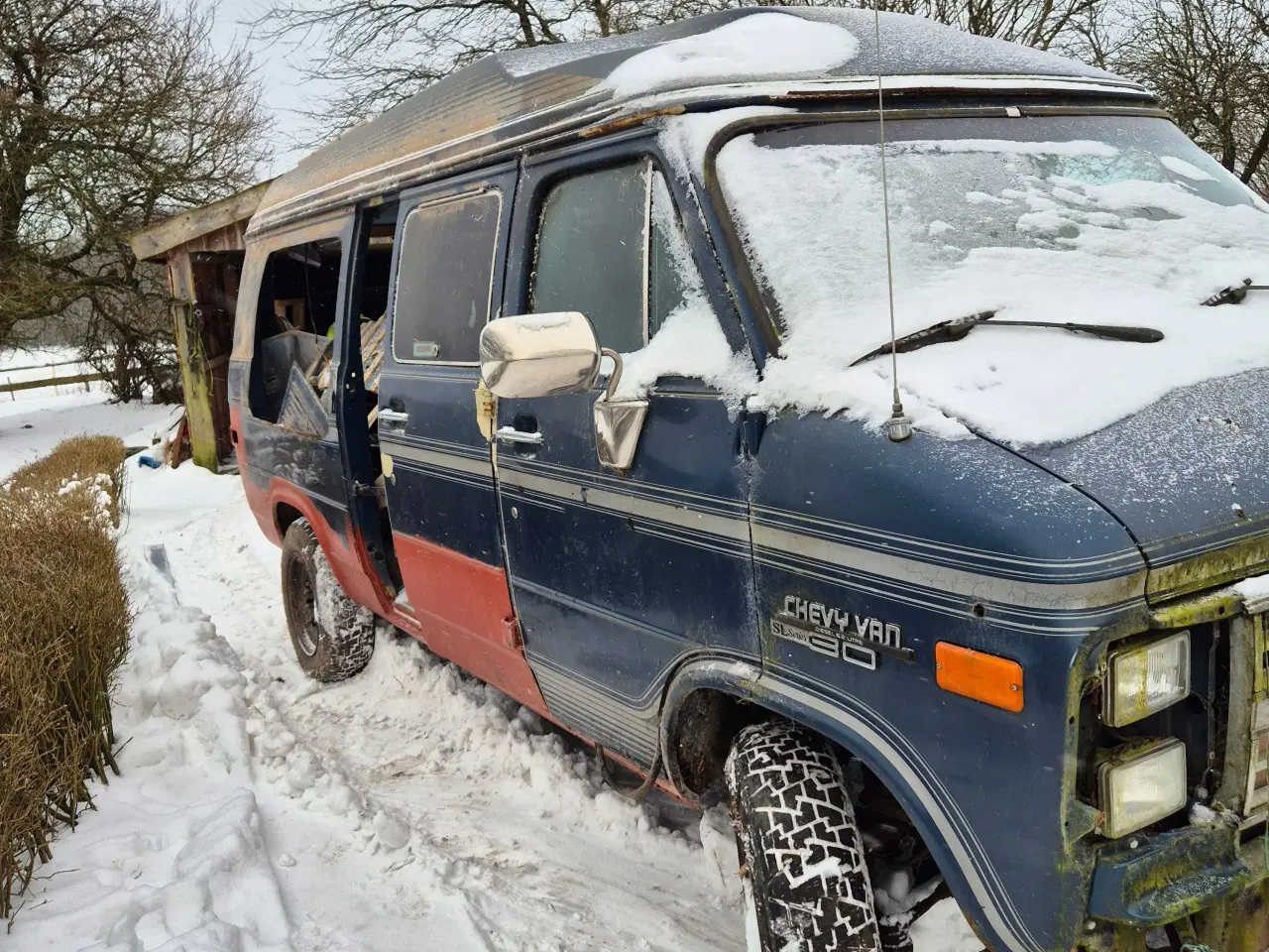 Billede 17 - 3 Busser, 2 Med DK reg. Attest og MASSER AF RESERV