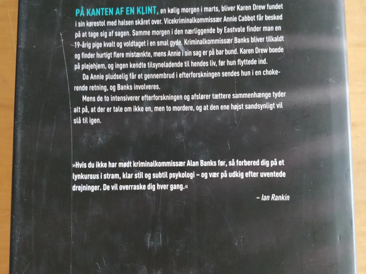 Billede 4 - Alt for tæt på