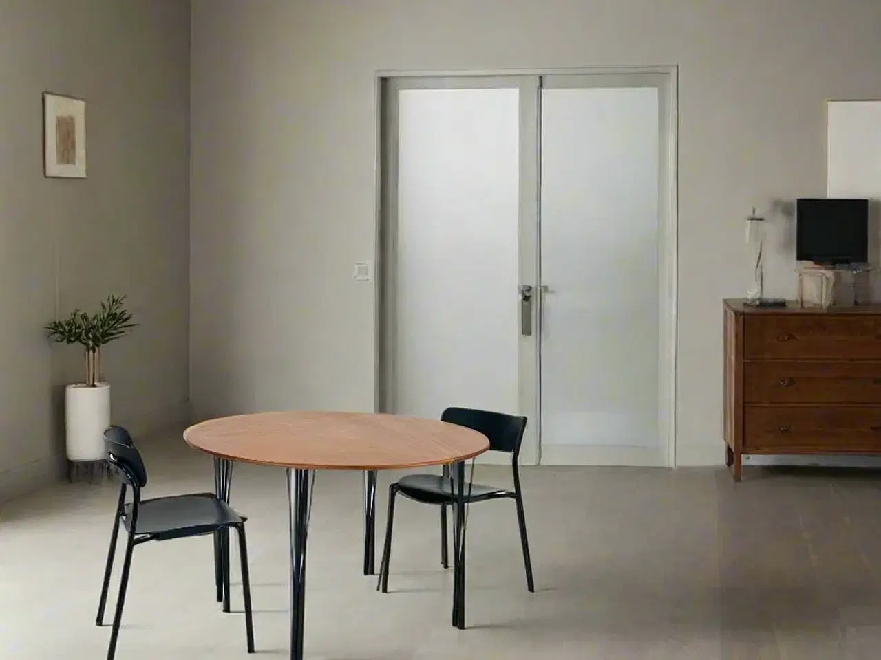 Billede 2 - Rundt Mahogni bord fra Magnus Olesen