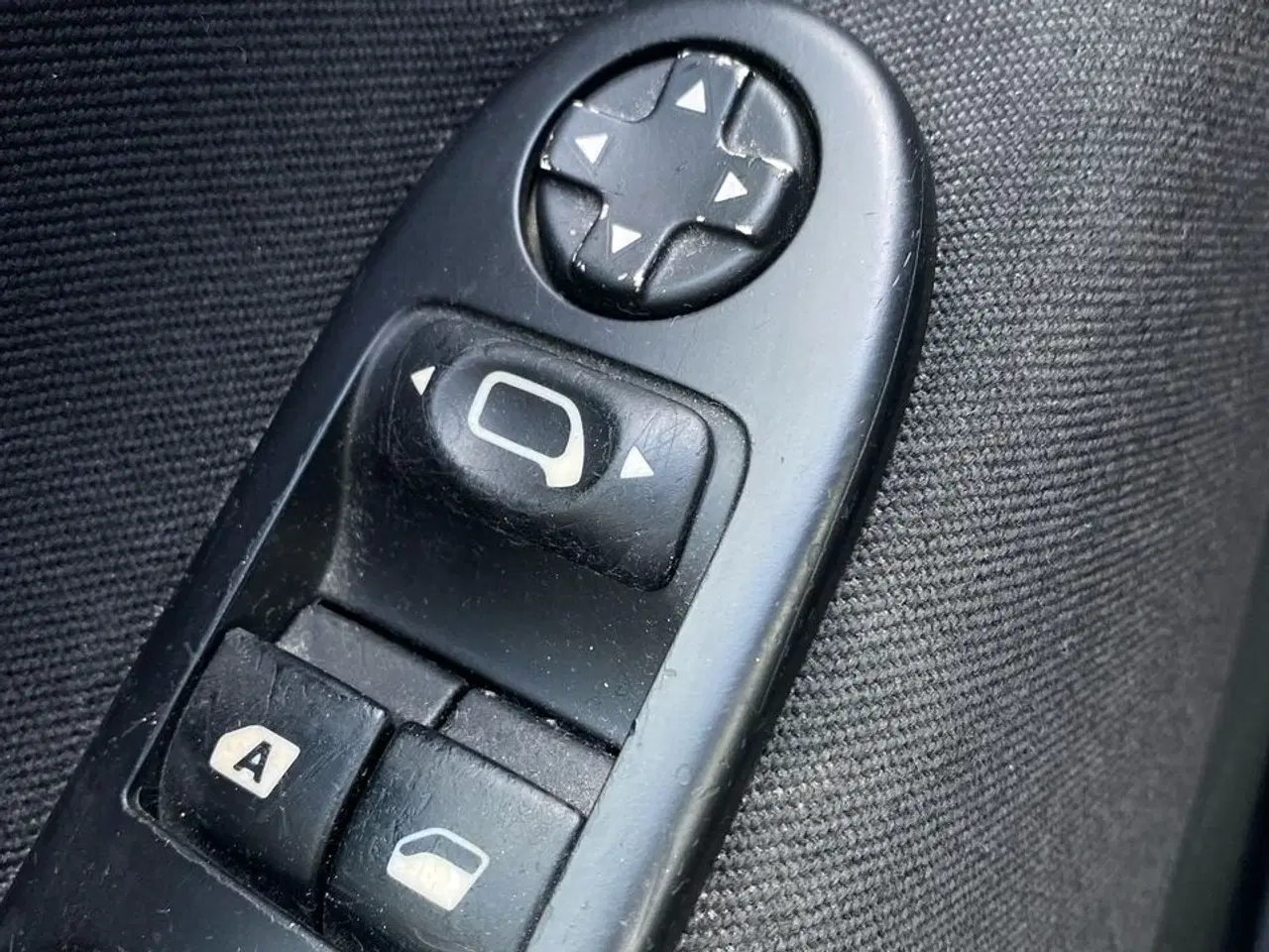 Billede 15 - Peugeot 207 1,6 HDI XR Plus 90HK 5d