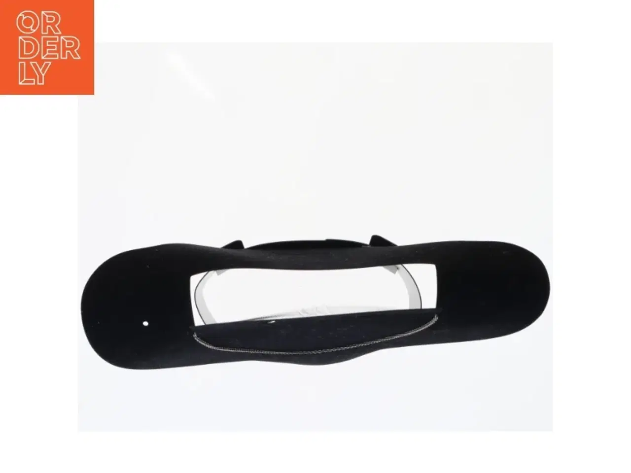 Billede 2 - Sølvfarvet halskæde (str. 50 cm)