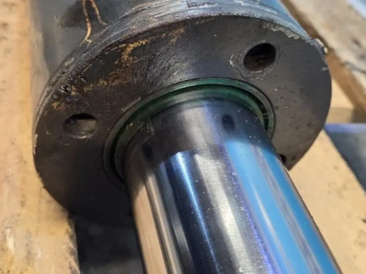 Billede 19 - New Holland LB115B Cylinder 87315531