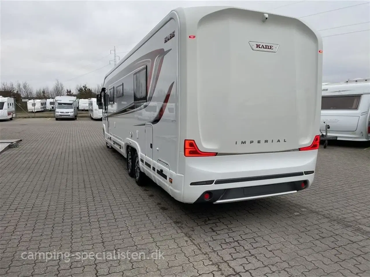 Billede 3 - 2025 - Kabe Imperial I 910 T   Kabe Imperial 910 T med ende badeværelse  model 2025 kan nu ses  hos Camping- Specialisten.dk