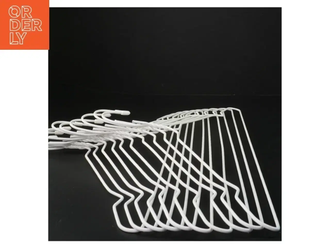 Billede 3 - 10stk Hvide bøjler(str. 43 cm) (str. 43 cm)