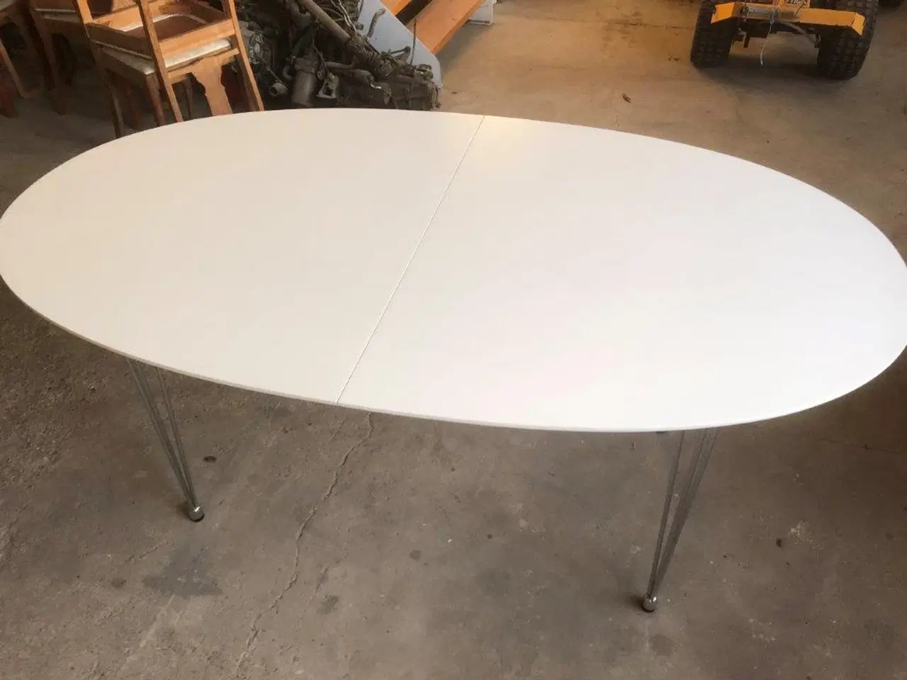 Billede 3 - Spisebord 