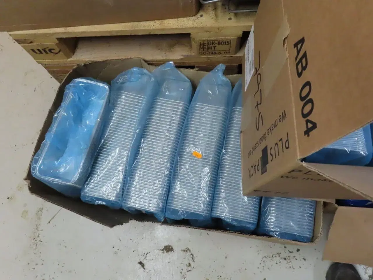 Billede 9 - Div. emballage og donutmaskine