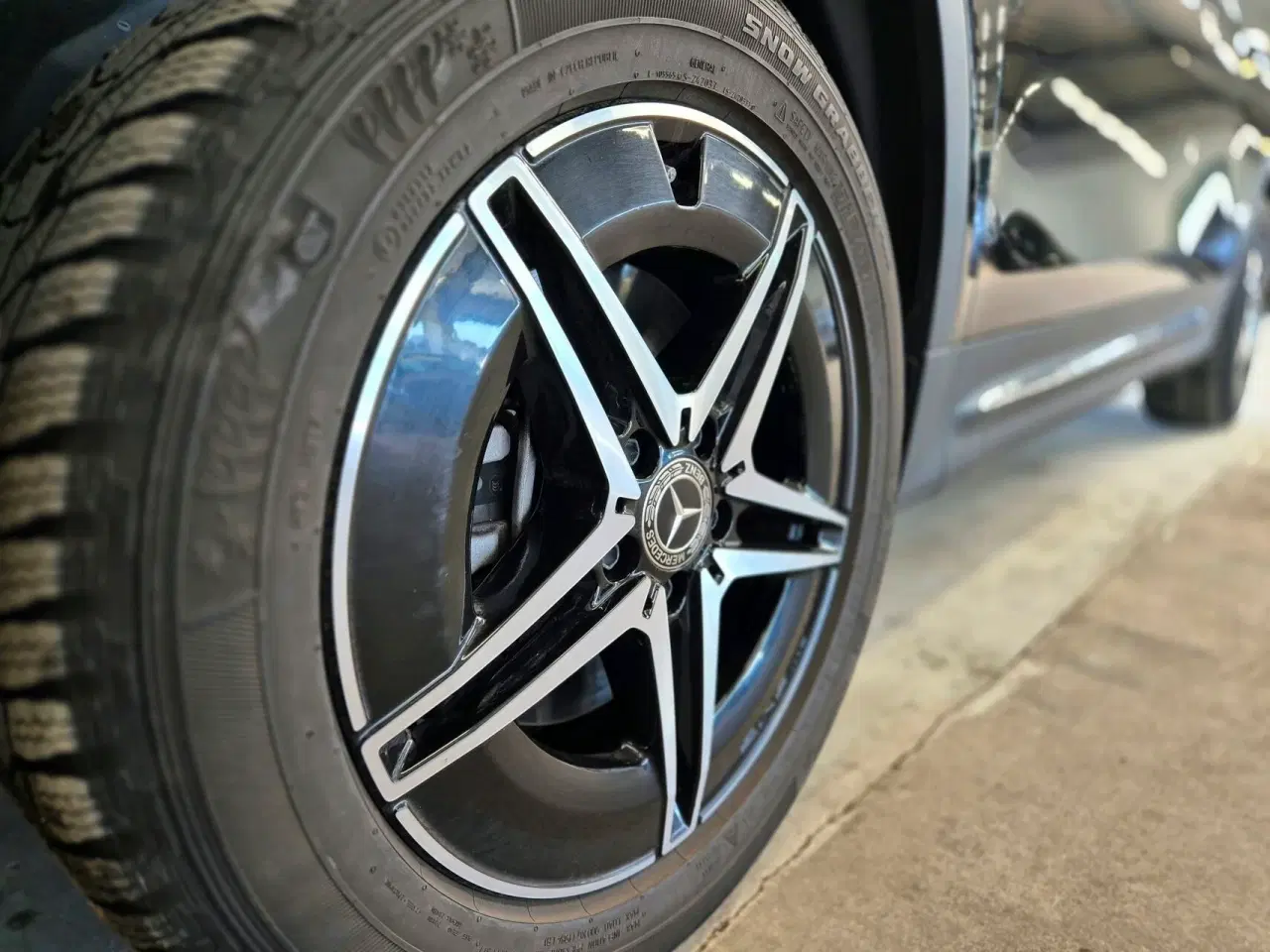 Billede 25 - Mercedes-Benz EQB 250 EL AMG Line 7 sæder 190HK 5d Aut.