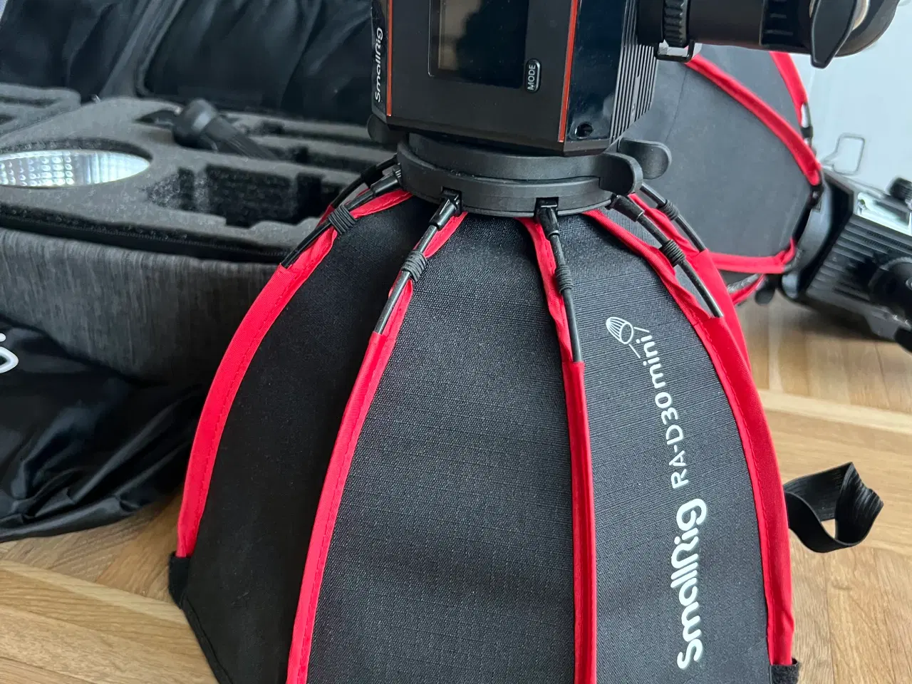 Billede 3 - Smallrig 60 w led videolys med softbox