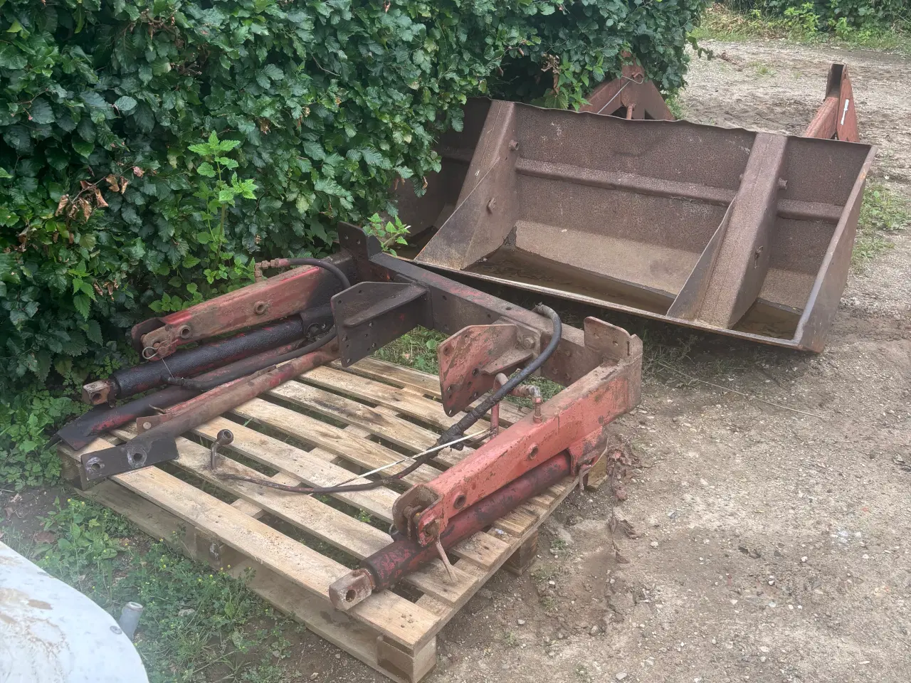 Billede 3 - Frontskovl til traktor