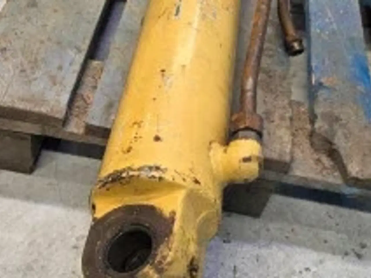 Billede 5 - Ford 675D Cylinder F1NNB577BA