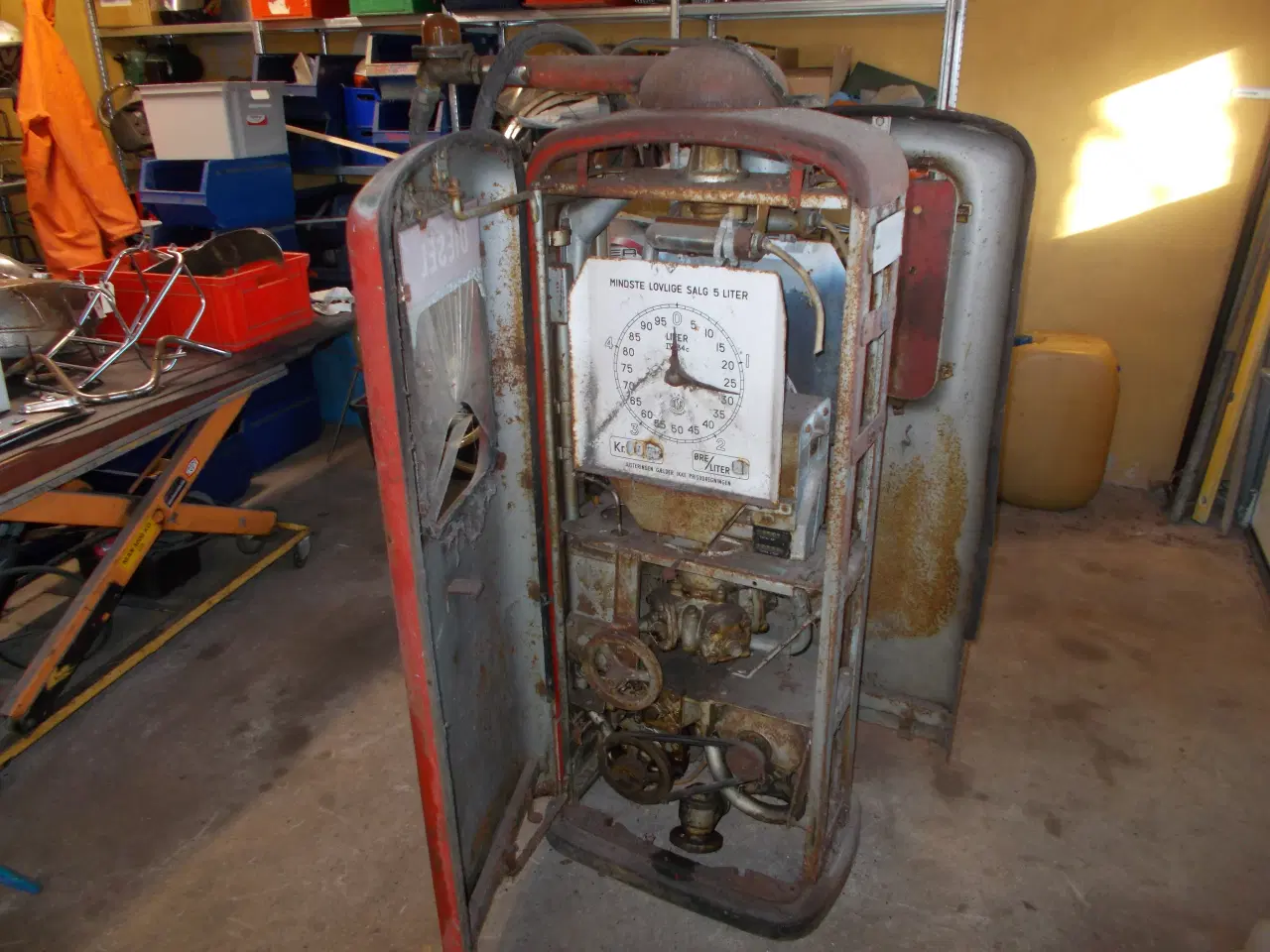 Billede 1 - Tankstander.
