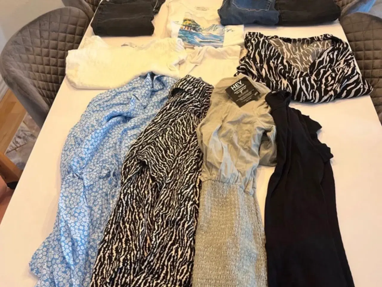 Billede 1 - Tøjpakke str S/M