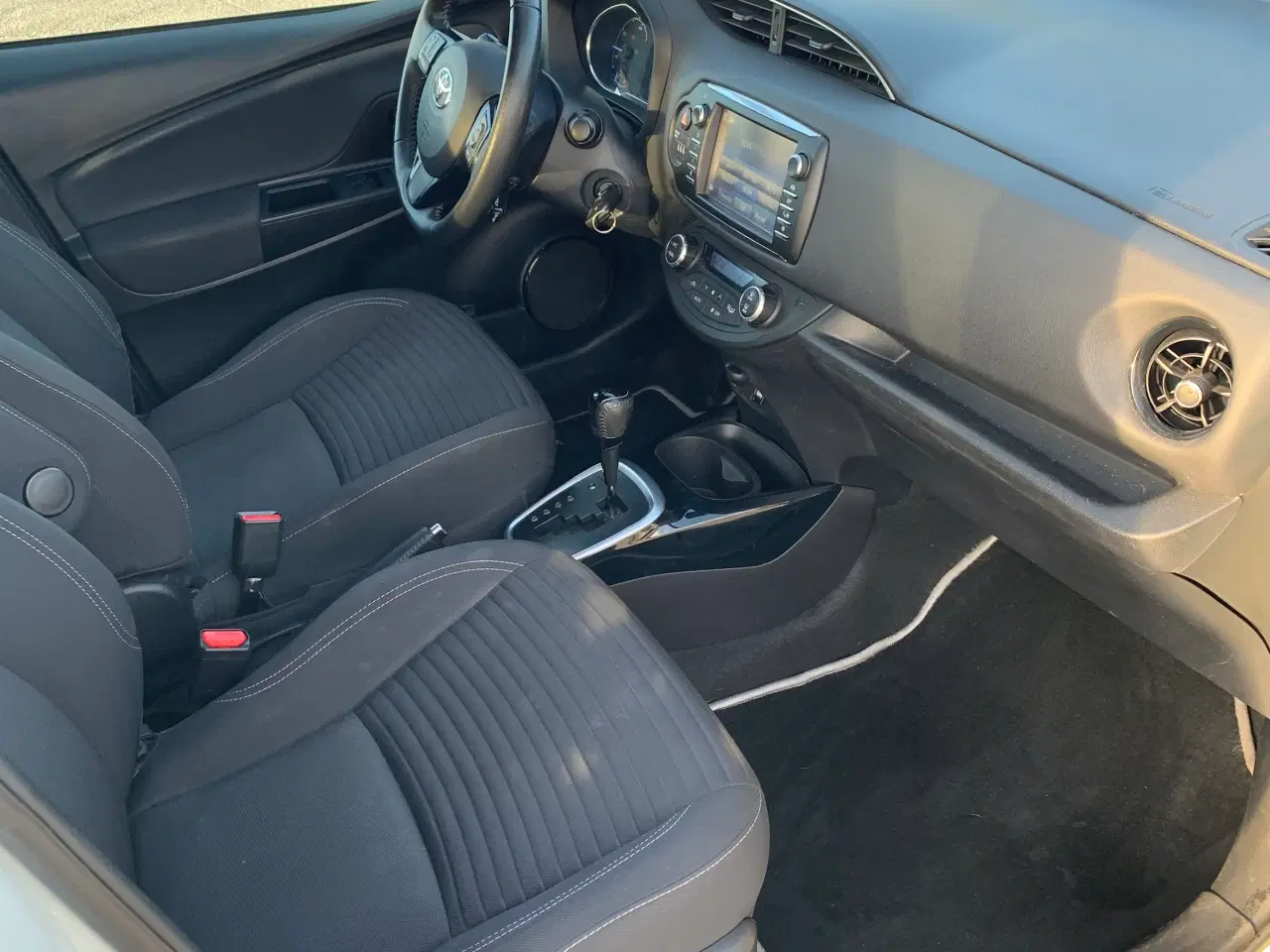 Billede 7 - Toyota Yaris Hybrid 1.5 VVT-i FLAVOUR