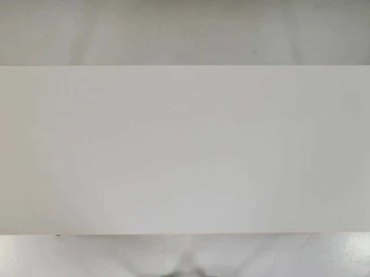 Billede 5 - Randers radius kantinebord med grå plade og alufarvet stel
