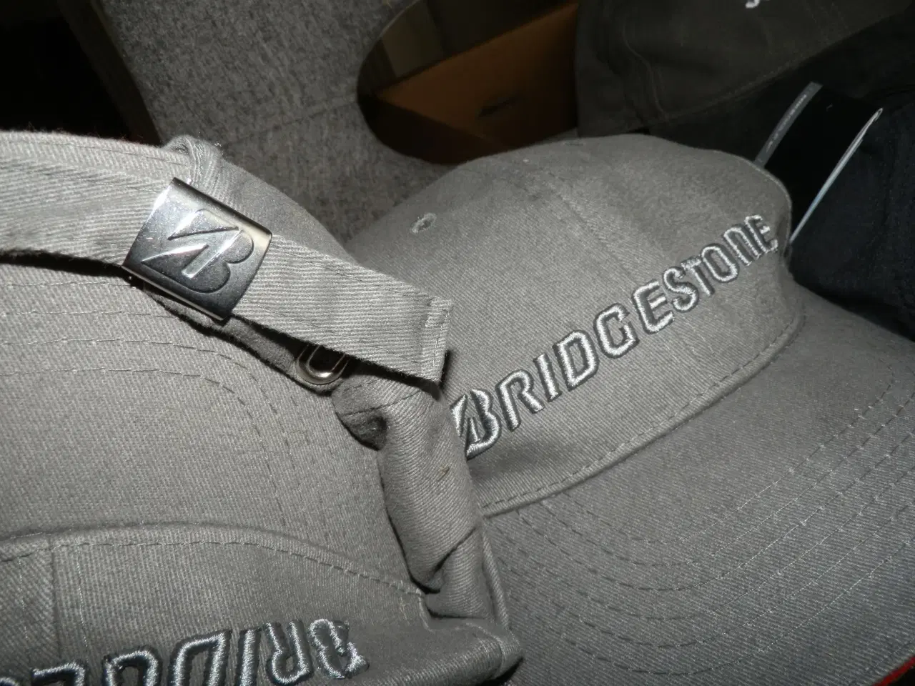 Billede 3 - Bridgestone Caps 