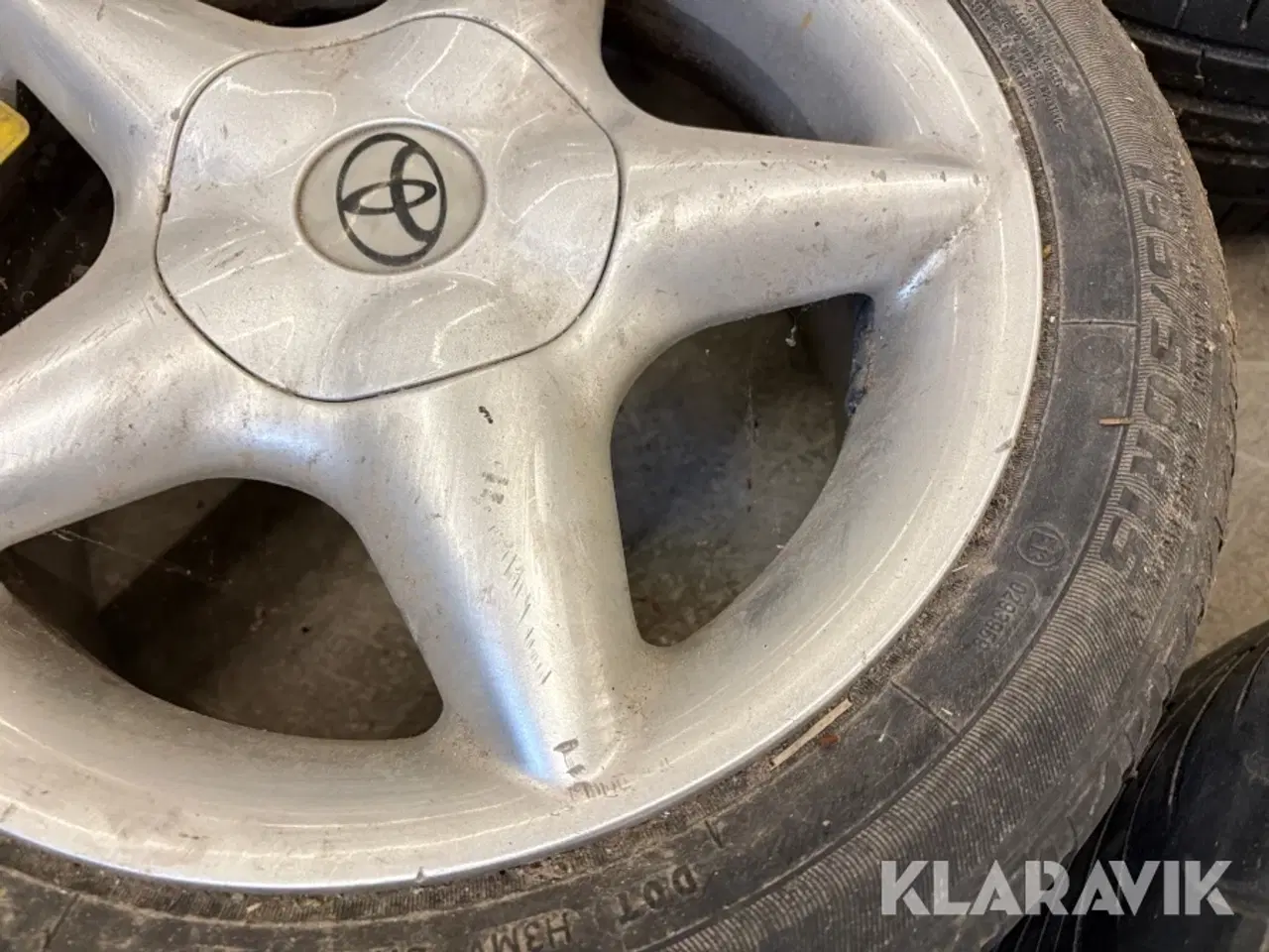 Billede 8 - Alufælge med dæk Toyota