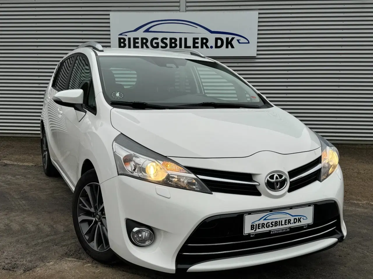 Billede 1 - Toyota Verso 1,6 D-4D T2 Premium 7prs