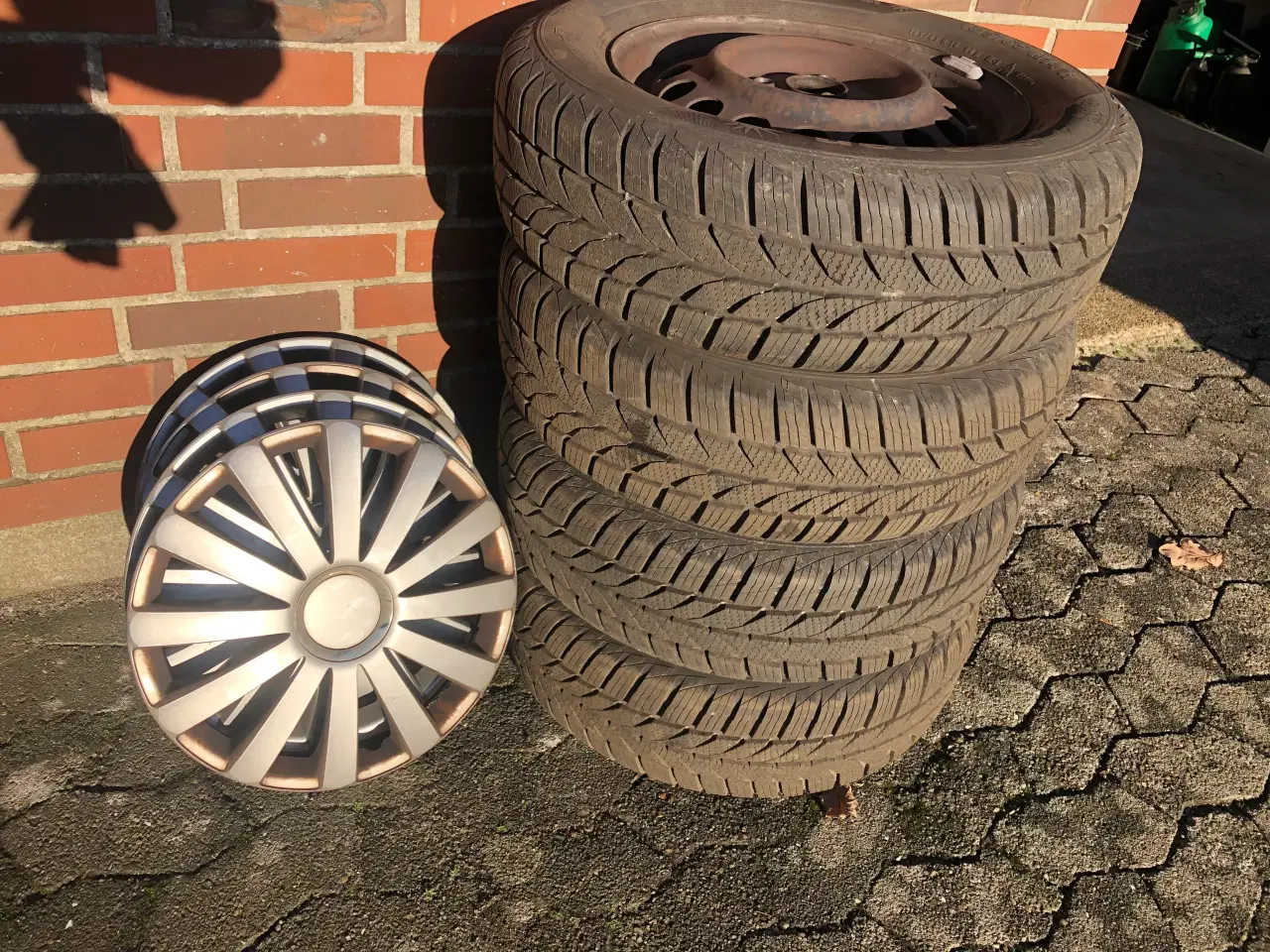 Billede 1 - 4 helårs dæk på fælge