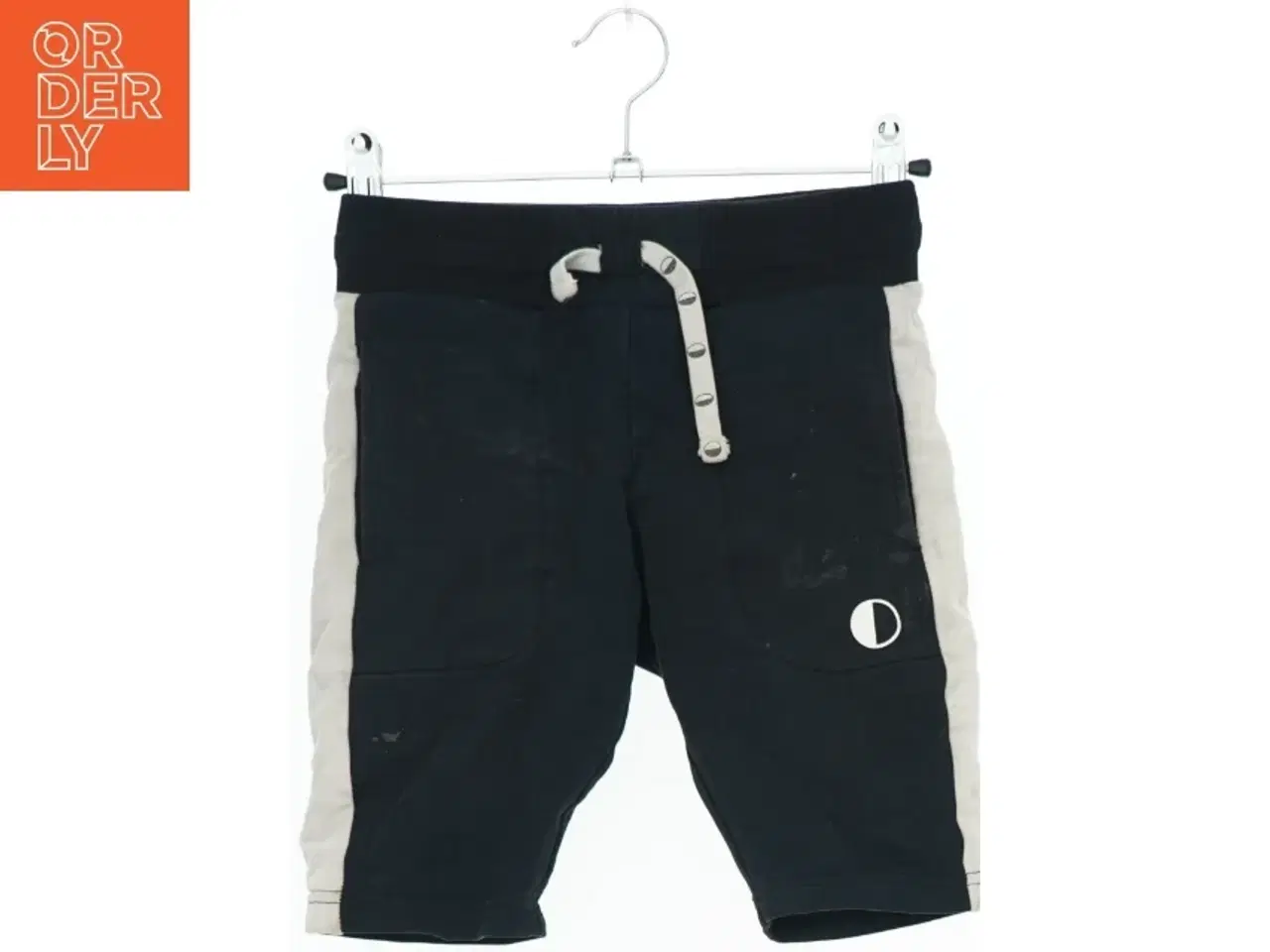 Billede 1 - Shorts med striber fra Kools (str. 104)