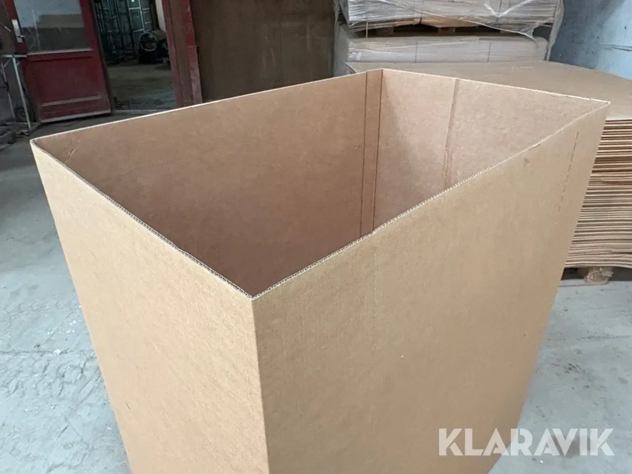 Billede 4 - Pap container 300 styk. anslået