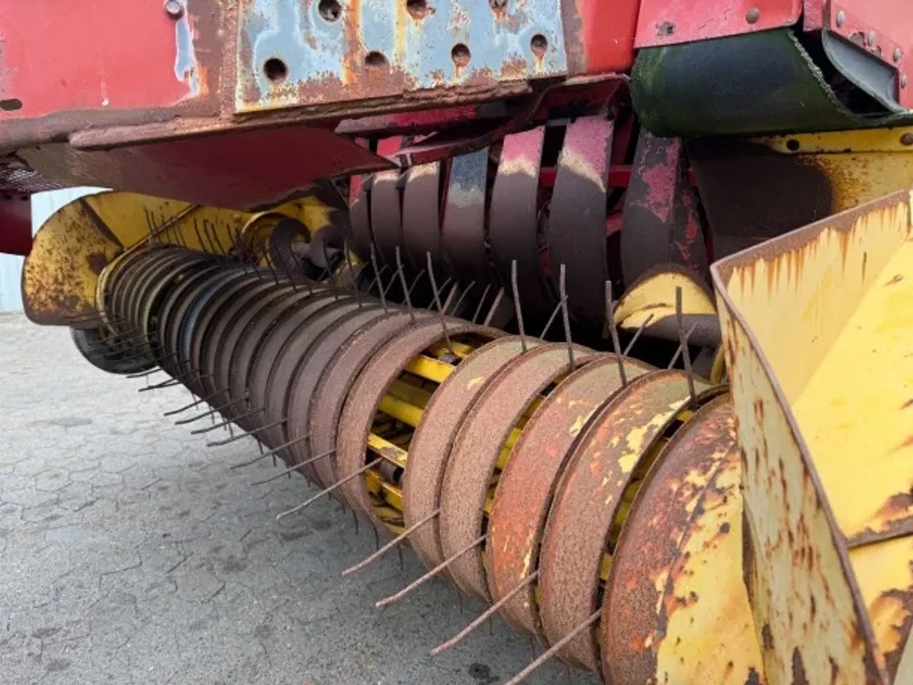 Billede 2 - New Holland BB980 (Sælges i dele/For parts)