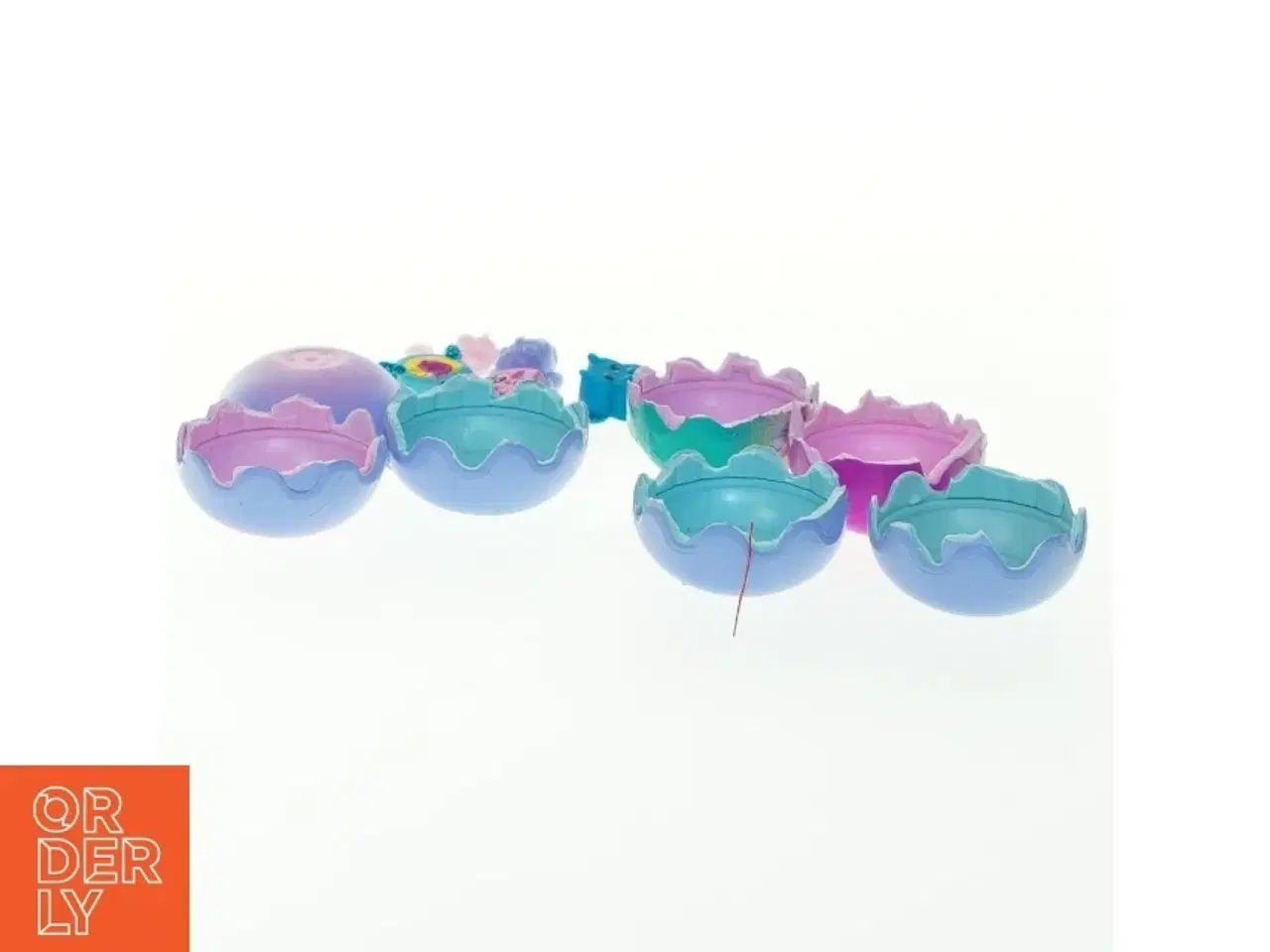 Billede 3 - Samling af minifigurer og tilbehør fra Spin Master International (str. 25x12 cm)