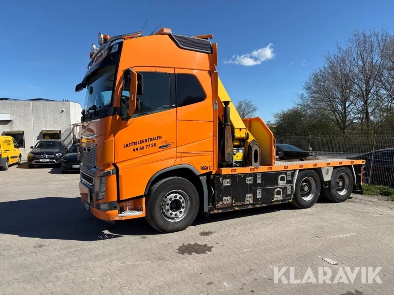 Billede 1 - Lastbil Volvo FH16 550 6x4 med mobilkran sværgodstrækker