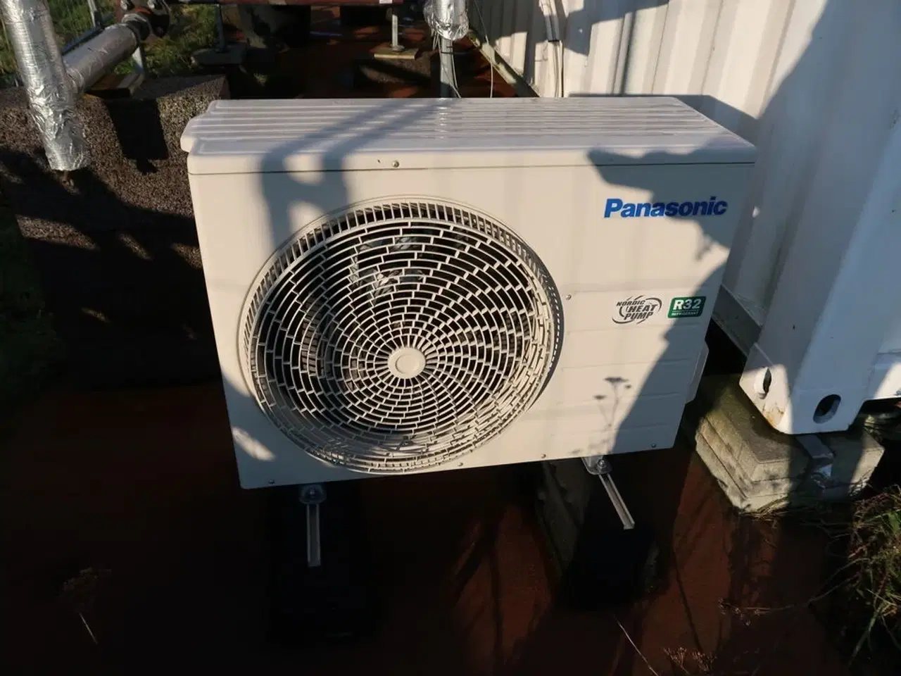 Billede 85 - 20 fods isolering container indrettet som testcenter af overskudsvarme (læs beskrivelse)