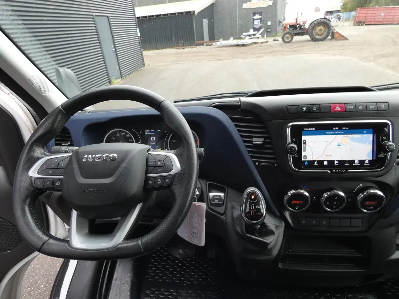 Billede 11 - Iveco Daily 35S16 4100mm 2,3 D m/Alukasse med lift Hi-Matic 156HK Ladv./Chas. 8g Aut.