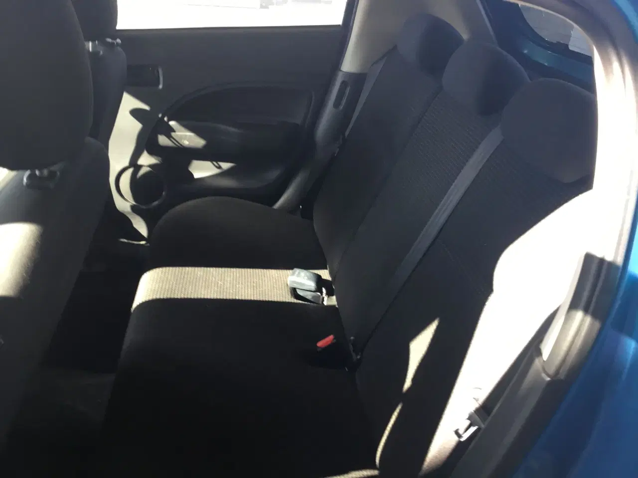 Billede 5 - Mitsubihi space star 1,2 5 døre aircon elruder mm 