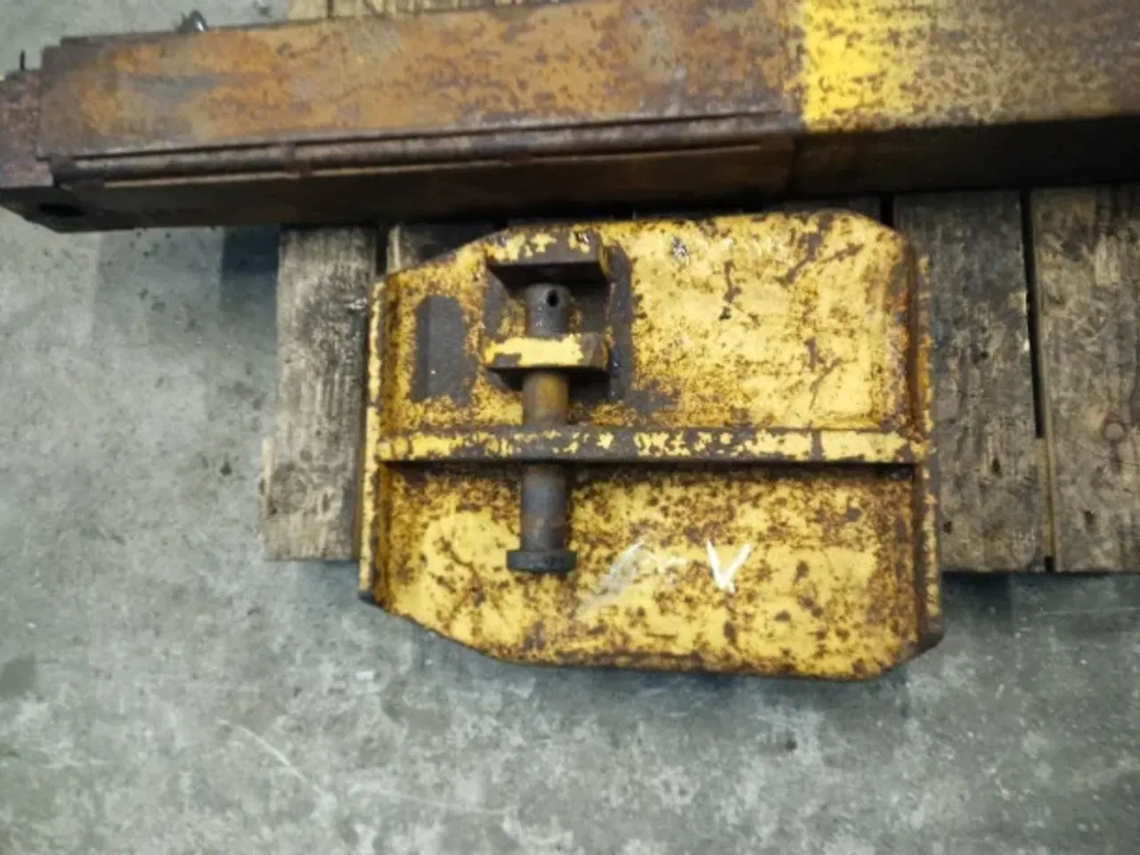 Billede 8 - Ford 550 Støtteben