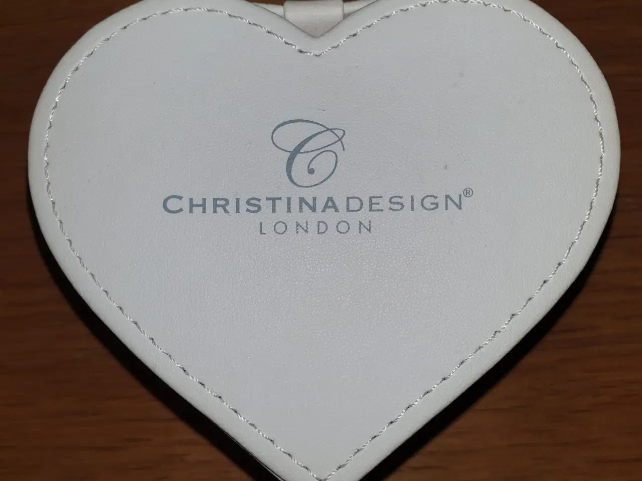 Billede 4 - Dameur fra Christina Design London