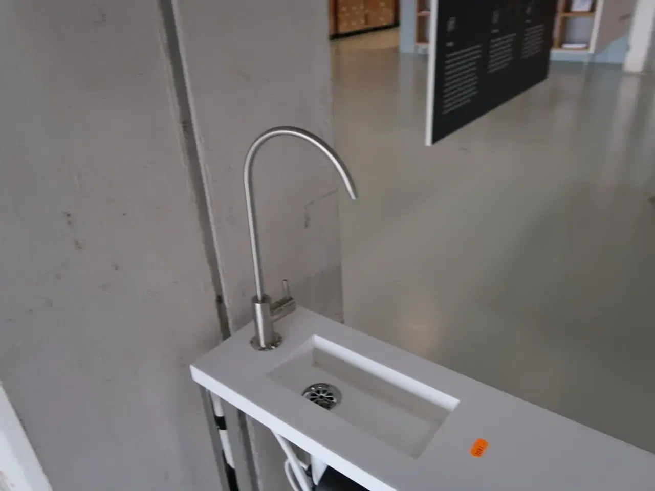 Billede 5 - Vanddispenser ONE med armatur