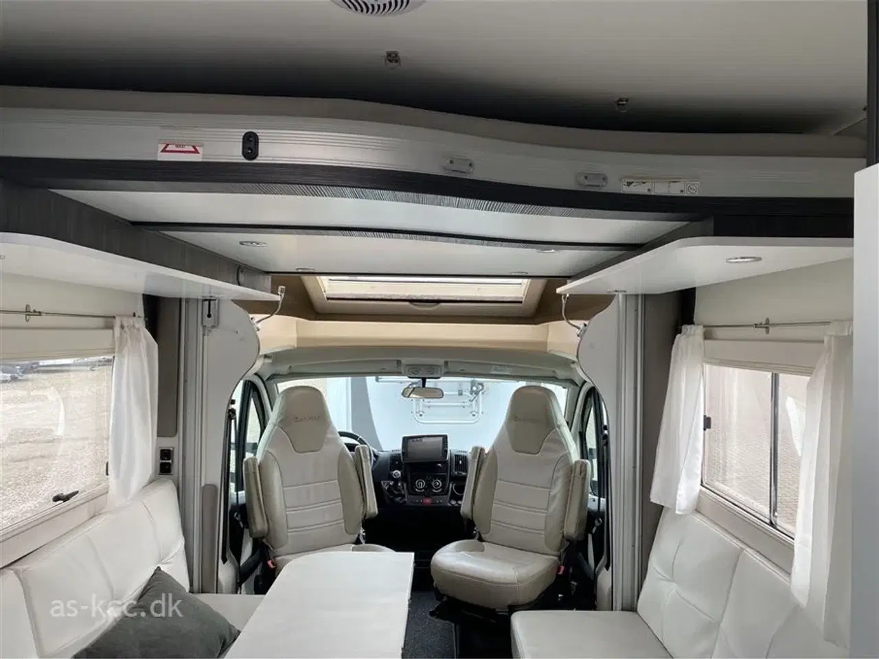 Billede 22 - 2020 - Benimar Mileo 287 Benimar Mileo 287 Face to Face model.