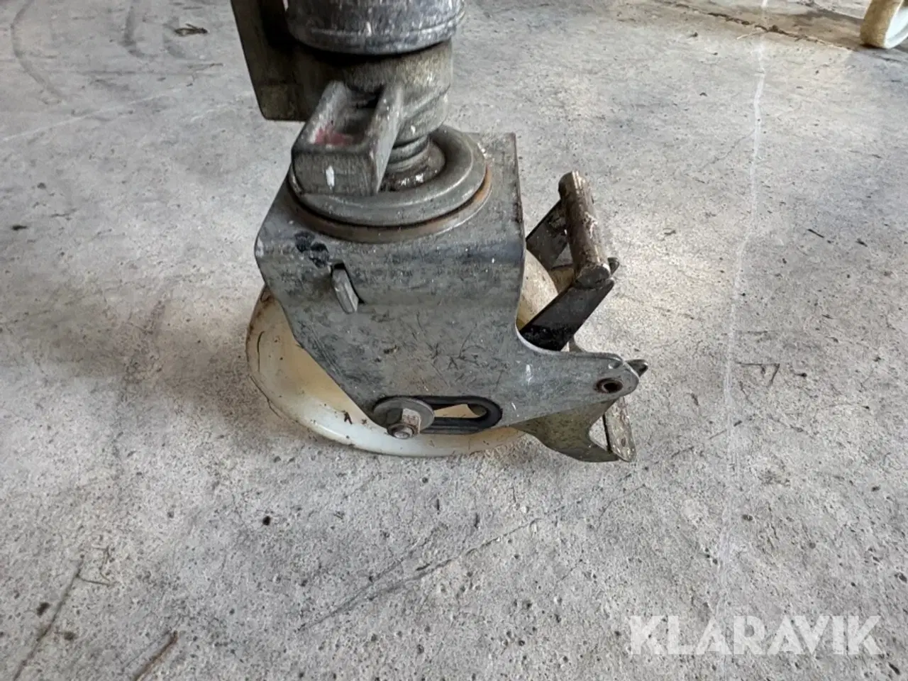 Billede 10 - Jumbo Stillads 3 sektioner med ruller