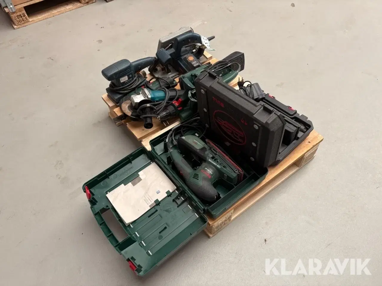 Billede 5 - Lot med håndværktøj Bosch, Blackbull Og Makita - 9 enheder