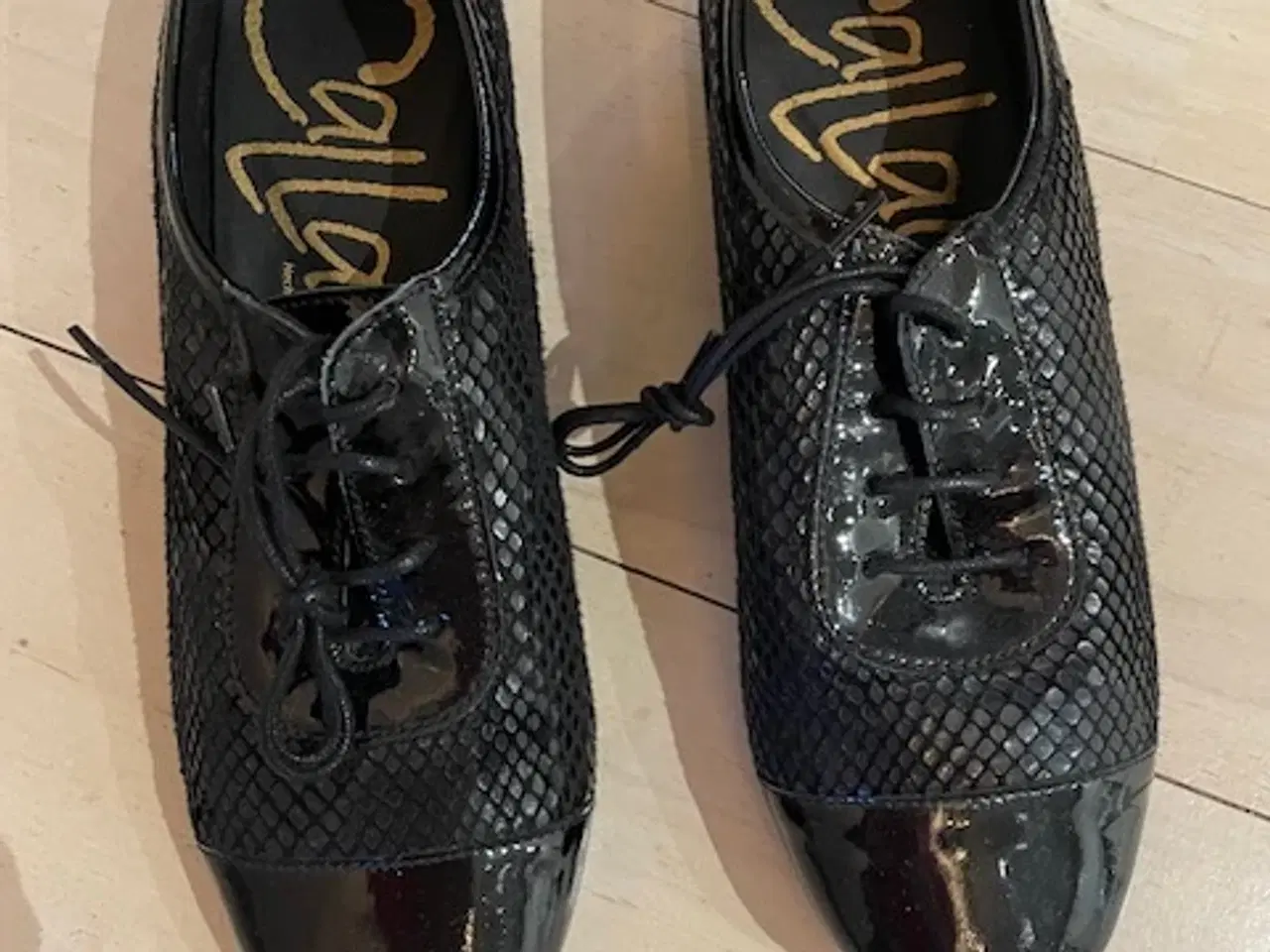 Billede 1 - Callaghan sko fra Spanien