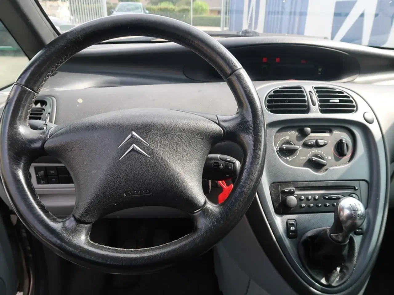Billede 13 - Personbil CITROËN Xsara Picasso 1,6 16V (Momsfri)