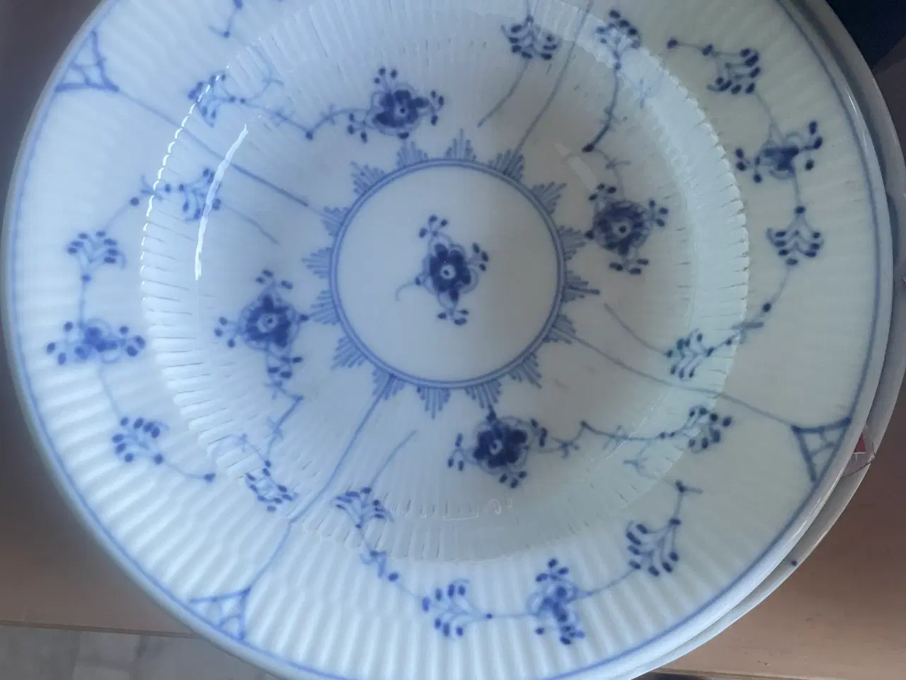 Billede 1 - Royal Copenhagen musselmalet små dybe tallerkner