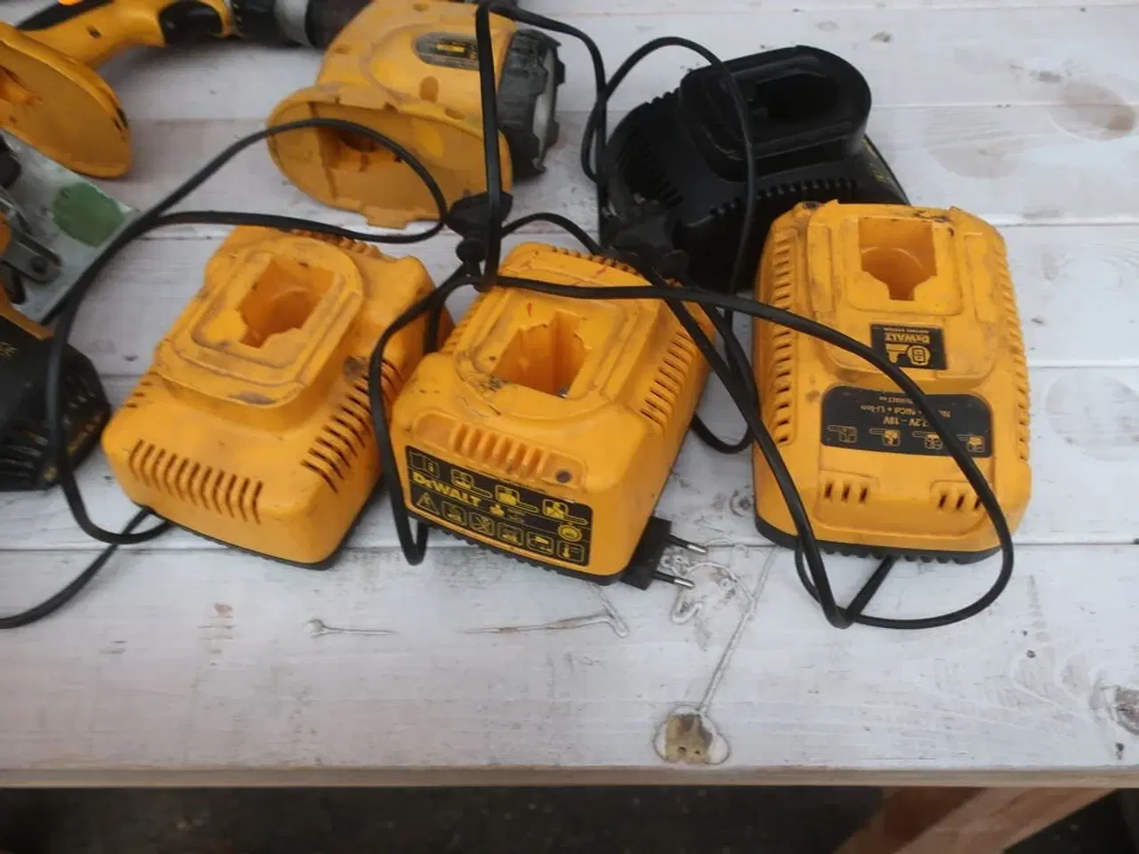 Billede 7 - Boremaskiner, vinklesliber, rundsav mv. DEWALT Model: DW904, DW980, DC988, DW936, DW919