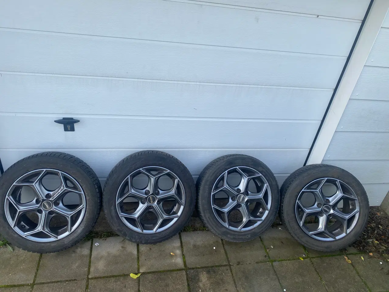 Billede 1 - Fælge 5x108 16" Alufælge med Vinterdæk